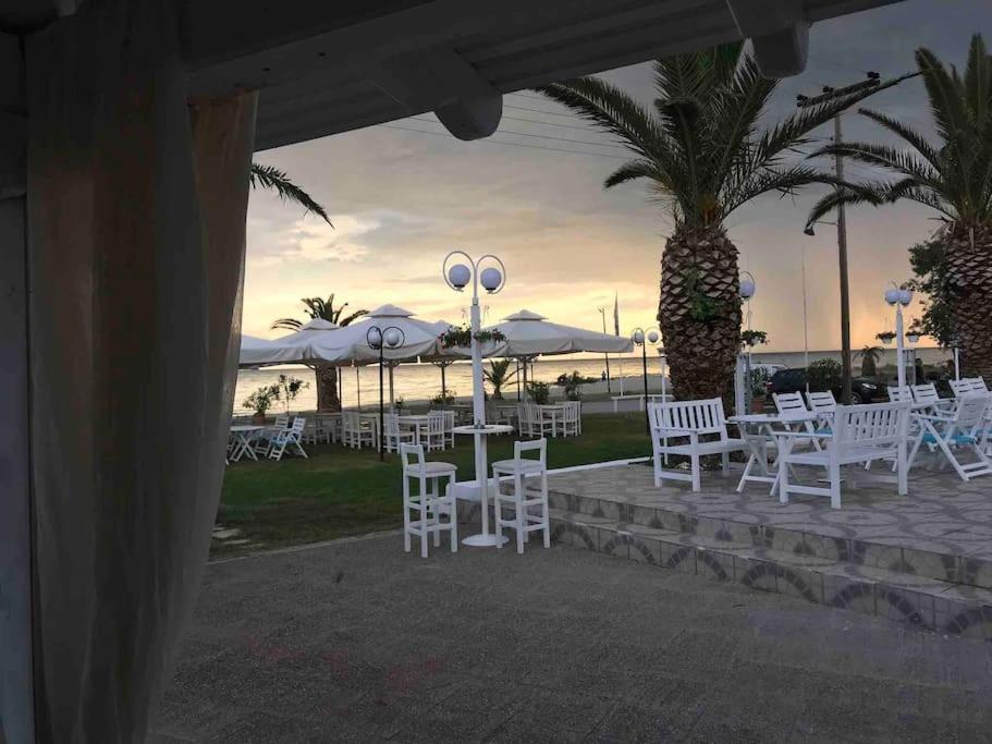 Aigeas Camping Nea Kallikrateia المظهر الخارجي الصورة
